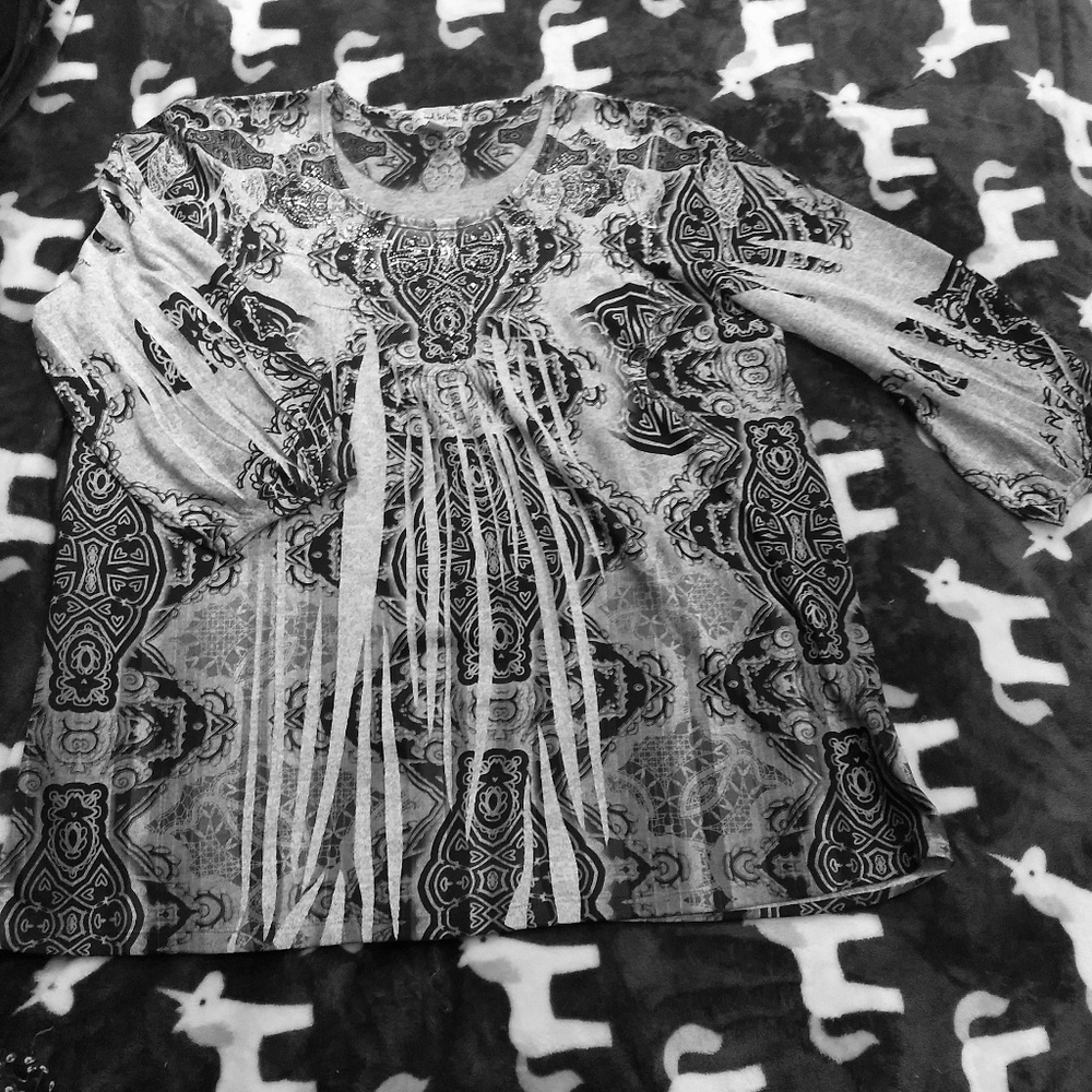 Womens plus size shirs different sizes